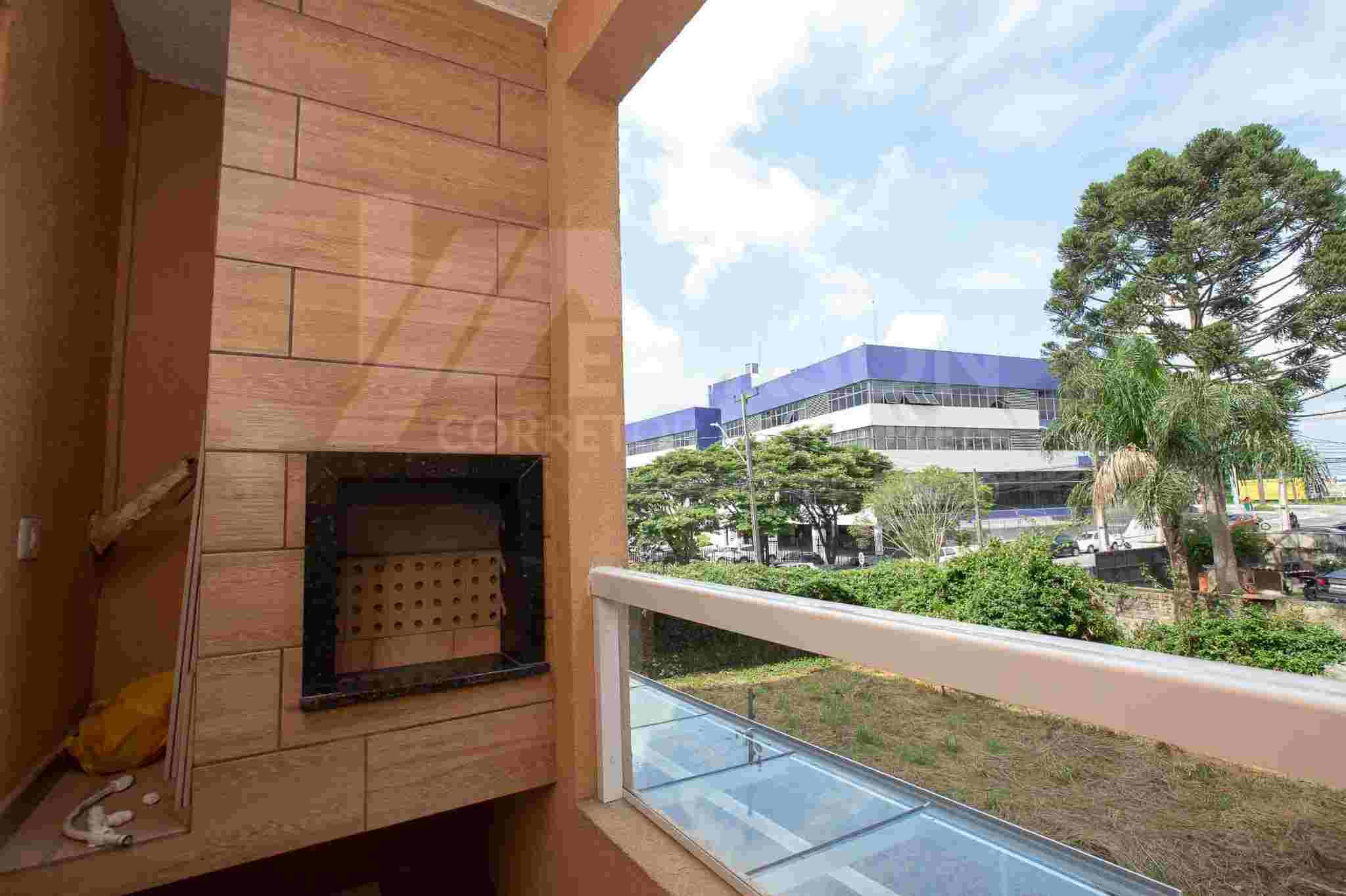 apartamento-pinhais-sacada-churrasqueira Sacada com churrasqueira em apartamento à venda em Pinhais