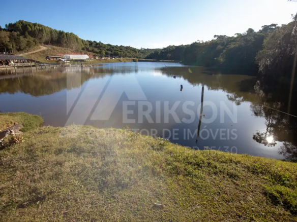 Chácara à Venda em Bocaiúva do Sul com 35.000m², Lago